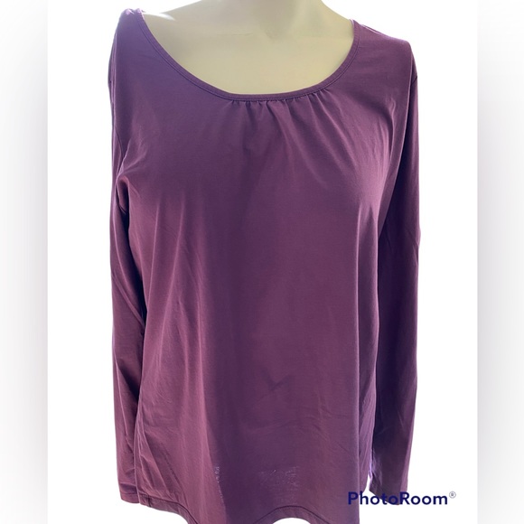 L.L.Bean Set of 2 Long Sleeve Pima Cotton Top size L - Picture 4 of 8